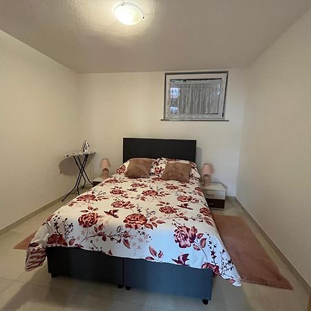 Apartma Azurre Postojna Bagian luar foto