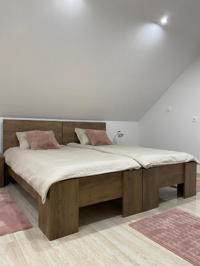 Apartma Azurre Postojna Bagian luar foto