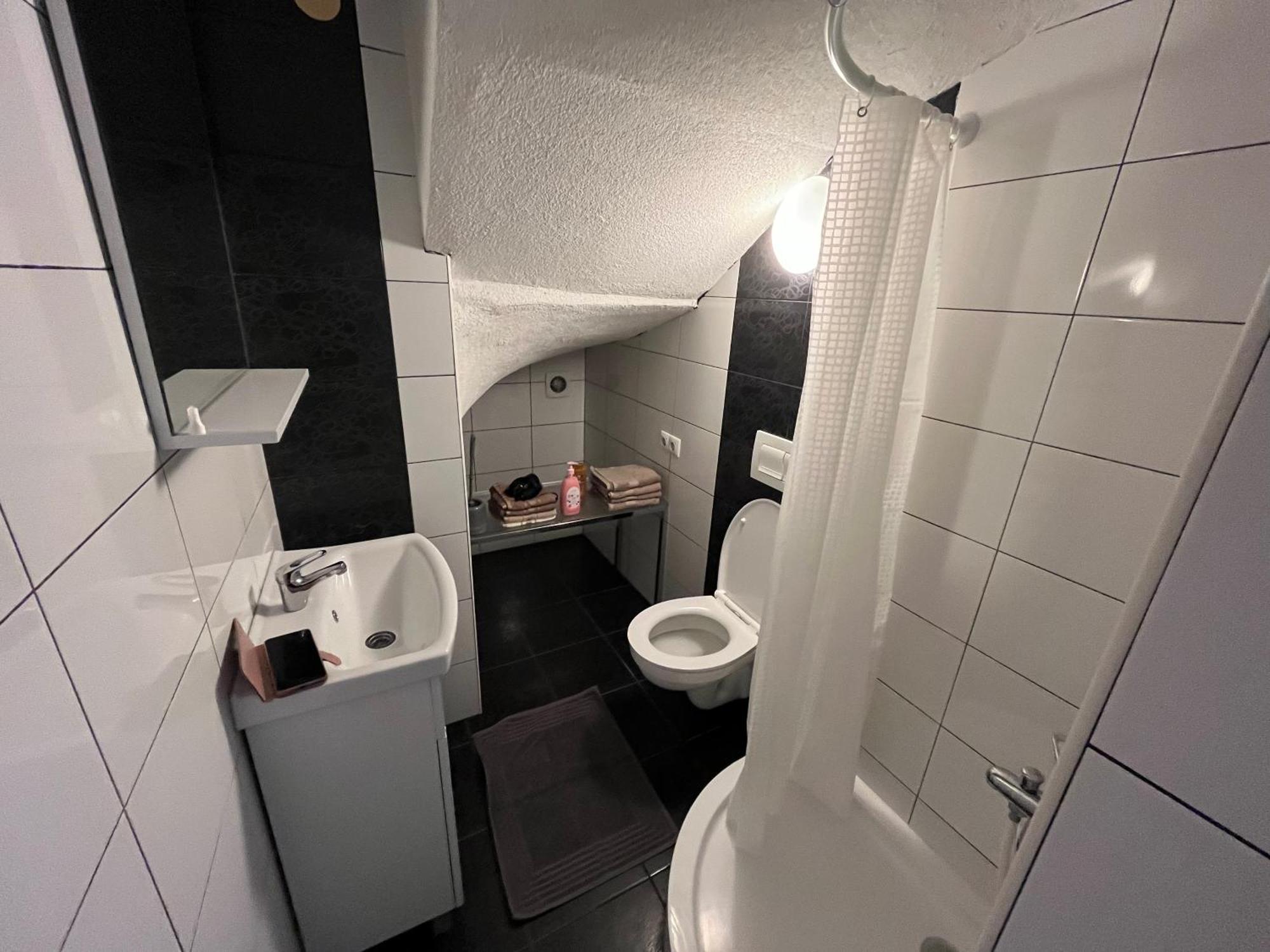 Apartma Azurre Postojna Bagian luar foto