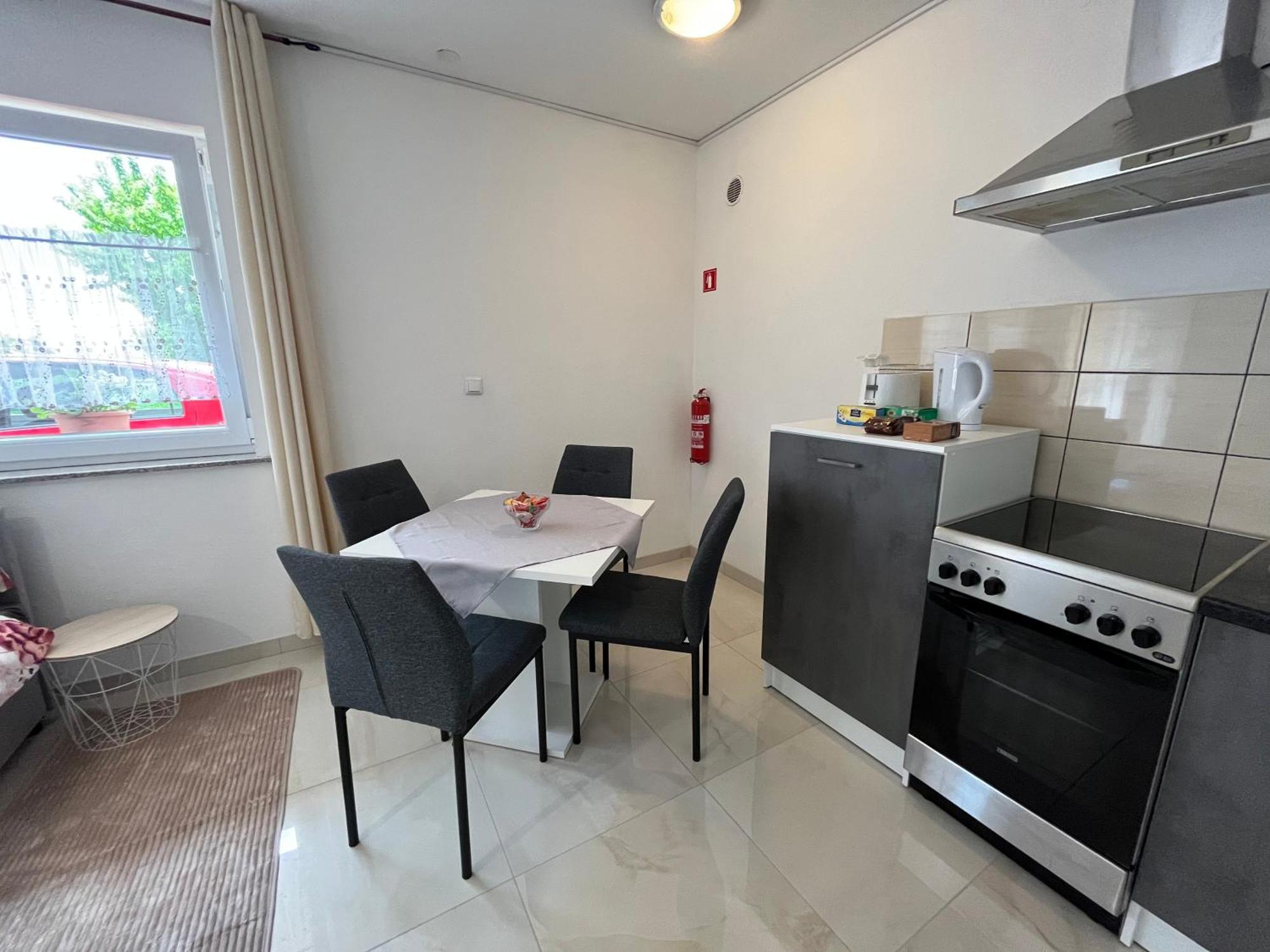 Apartma Azurre Postojna Bagian luar foto